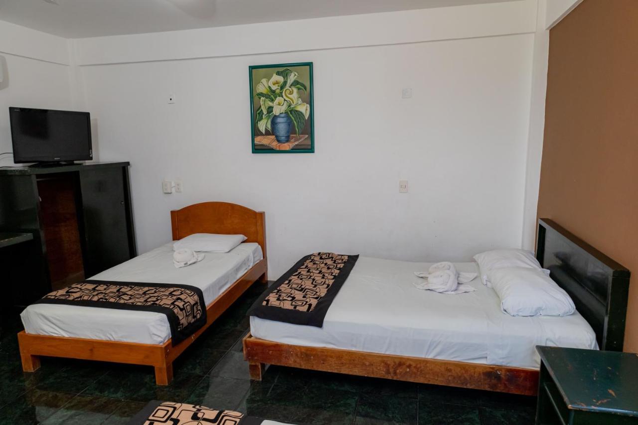 Hotel Las Palmas Cancun Centro Экстерьер фото