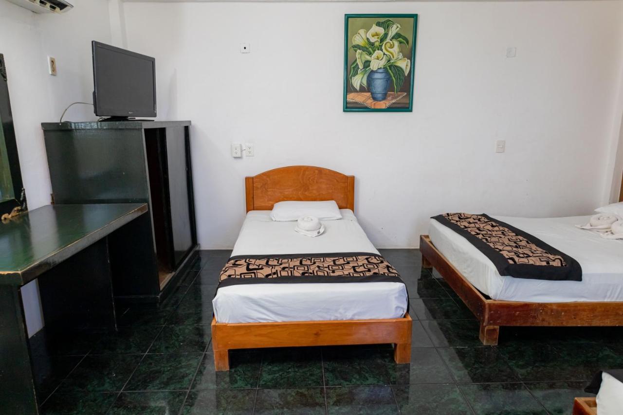 Hotel Las Palmas Cancun Centro Экстерьер фото