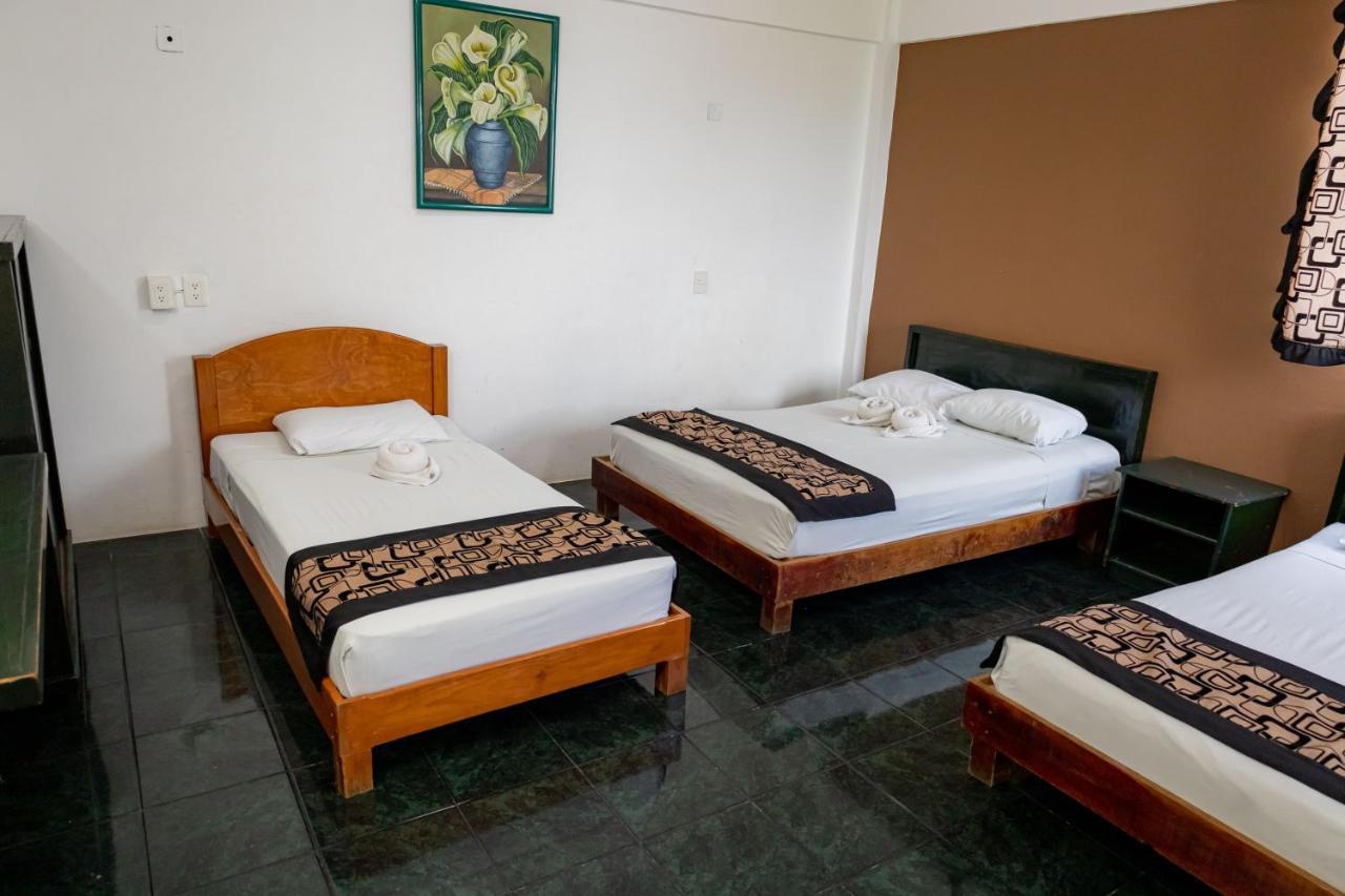 Hotel Las Palmas Cancun Centro Экстерьер фото